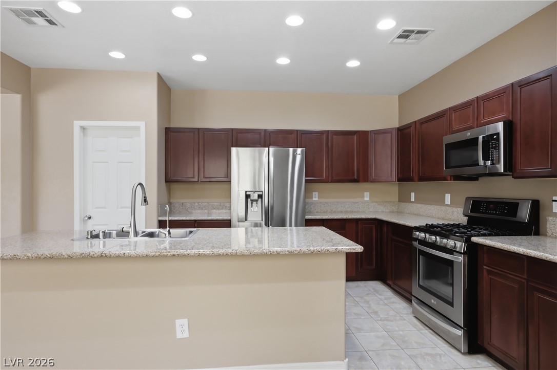 8305 Oakshire Street Las Vegas NV 89131