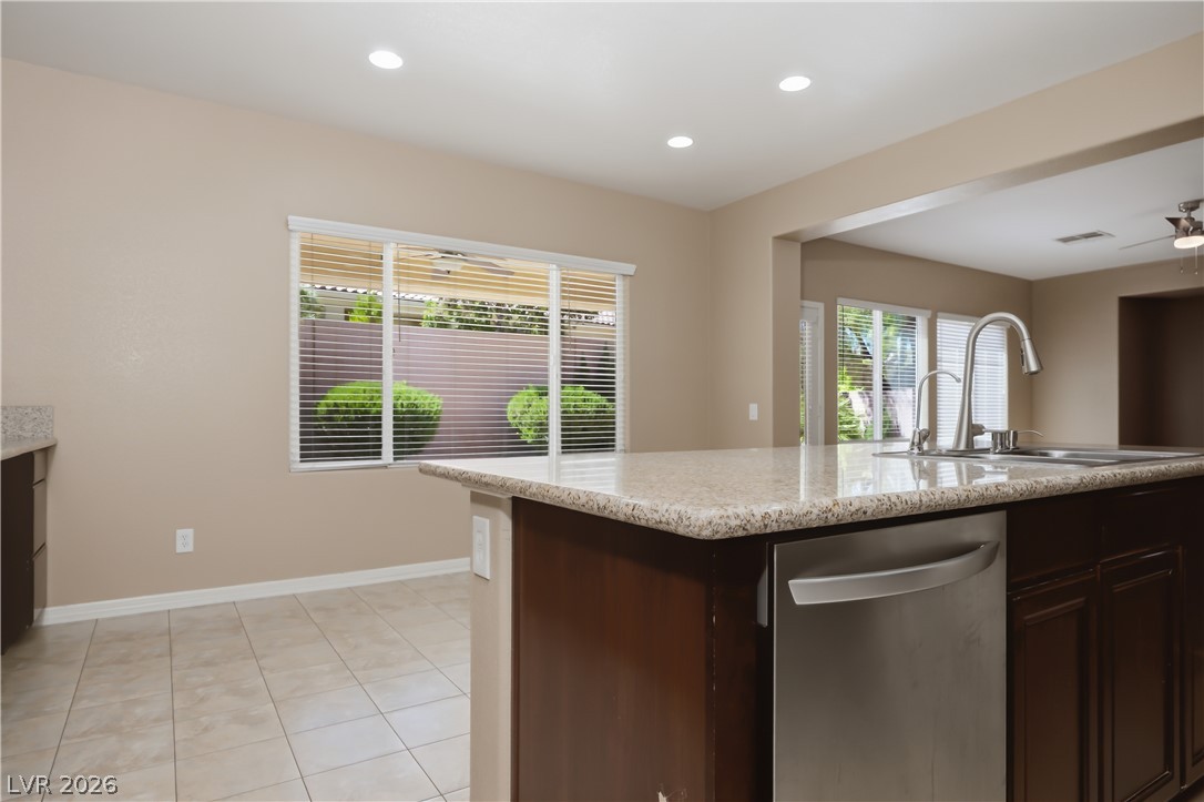 8305 Oakshire Street Las Vegas NV 89131