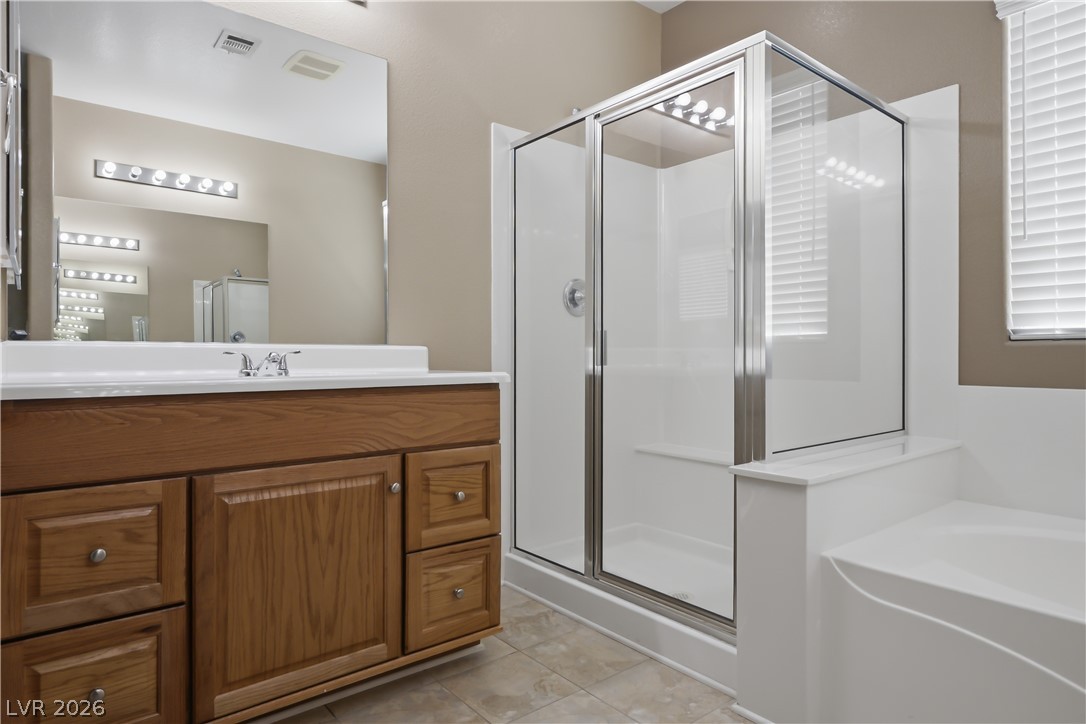 8305 Oakshire Street Las Vegas NV 89131