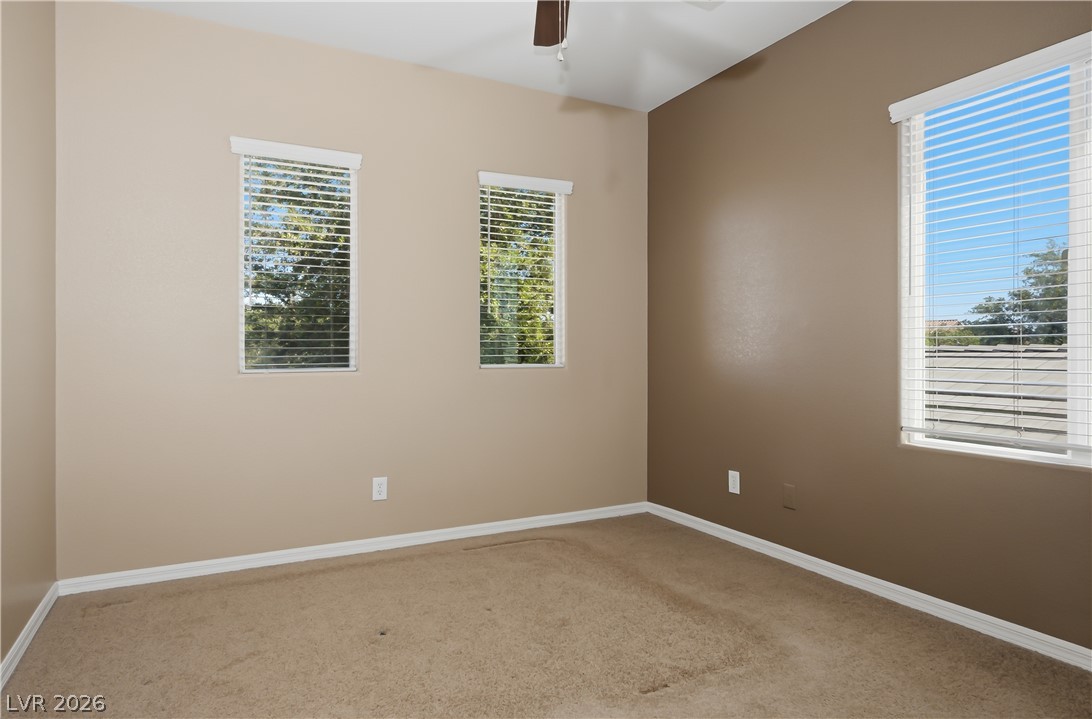 8305 Oakshire Street Las Vegas NV 89131