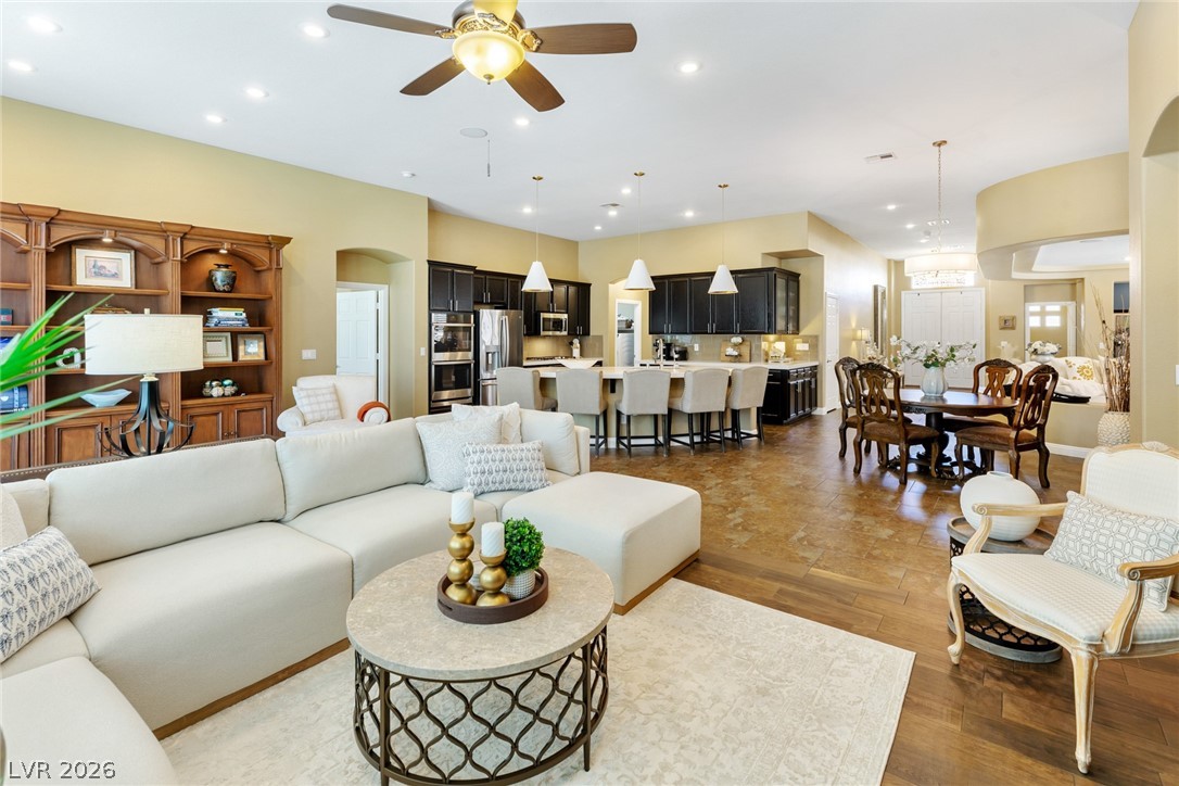 10063 Golden Bluff Avenue Las Vegas NV 89148