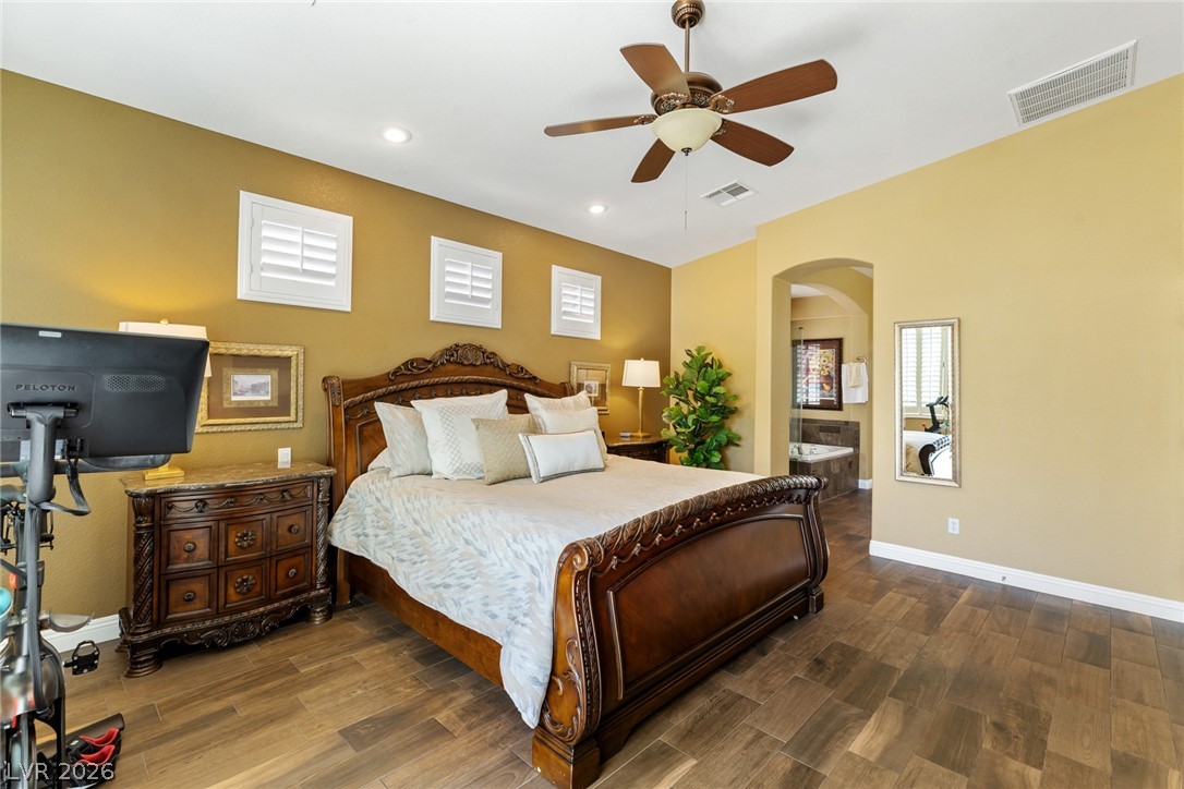 10063 Golden Bluff Avenue Las Vegas NV 89148