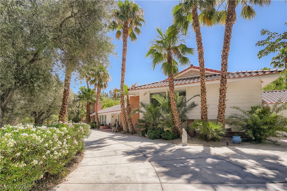 7082 Mira Vista Street Las Vegas NV 89120