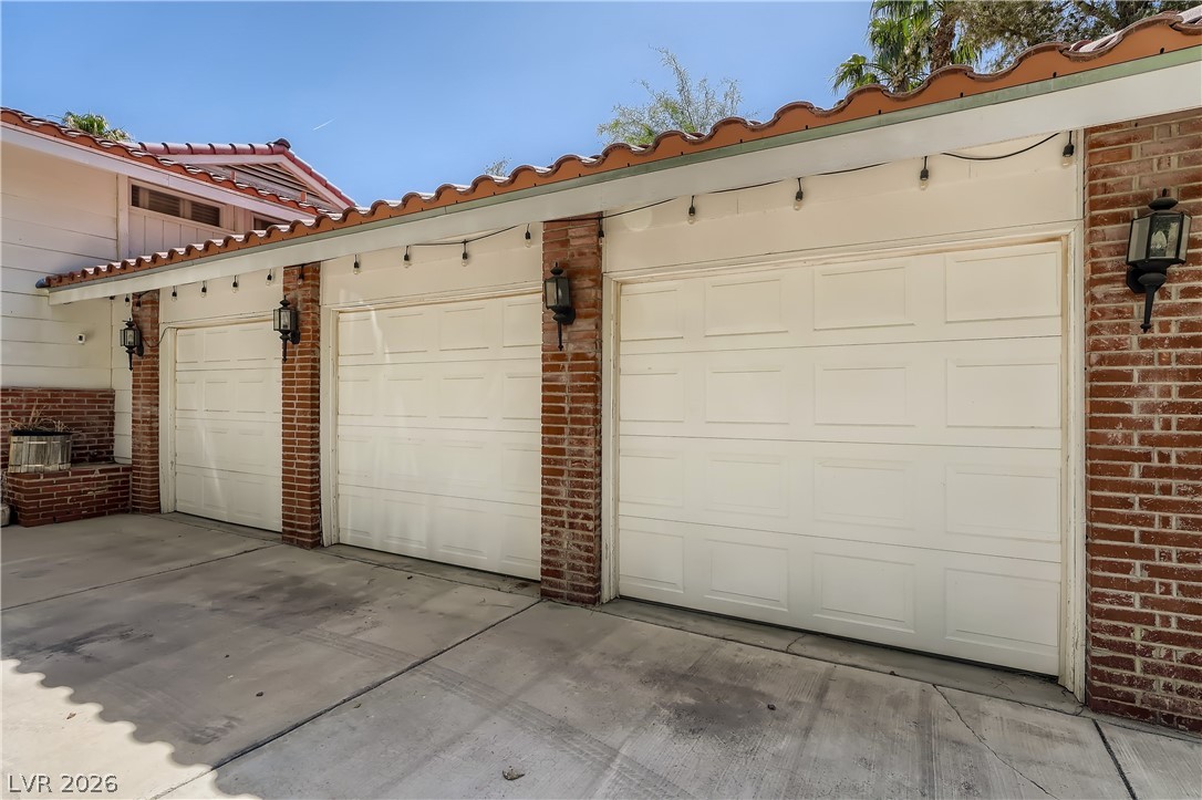 7082 Mira Vista Street Las Vegas NV 89120