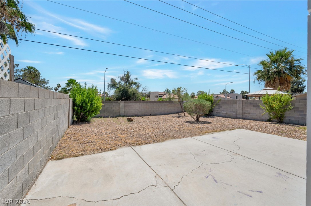 3825 Summer Breeze Circle Las Vegas NV 89108