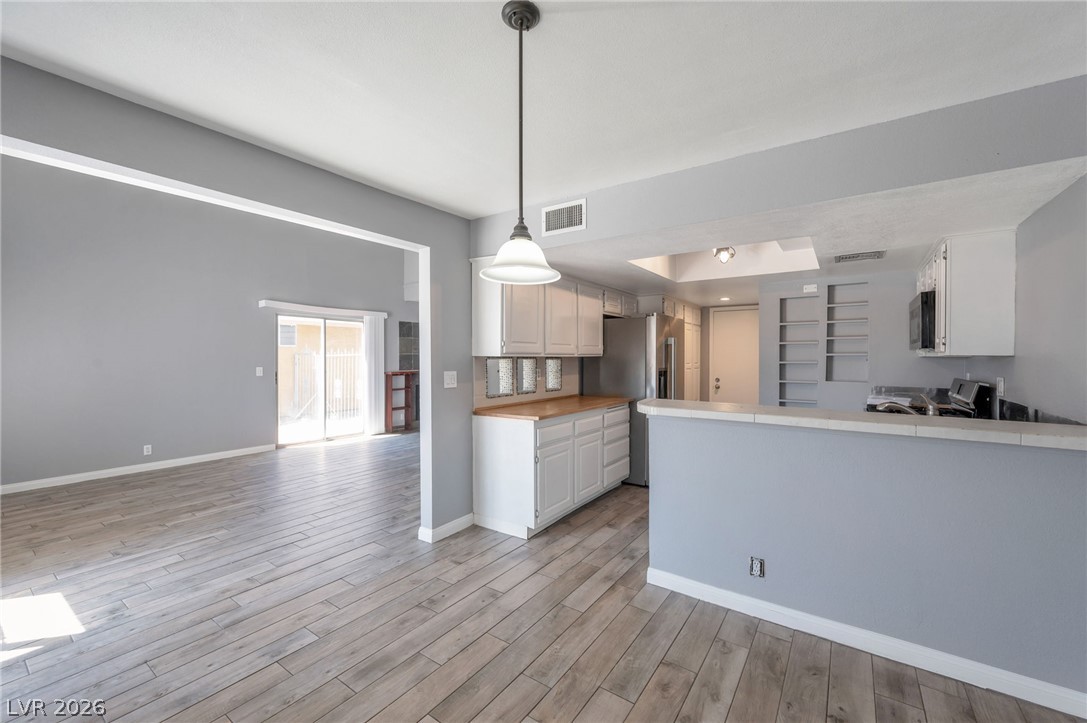 3825 Summer Breeze Circle Las Vegas NV 89108