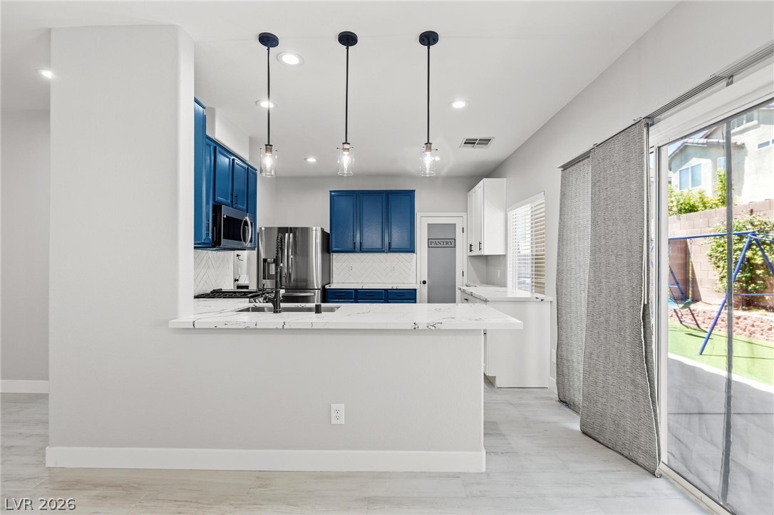 10443 Calypso Cave Street Las Vegas NV 89141