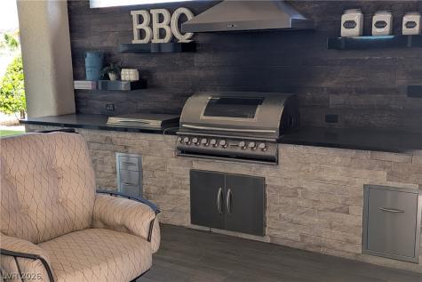 282 Calgrove Street Las Vegas NV 89138