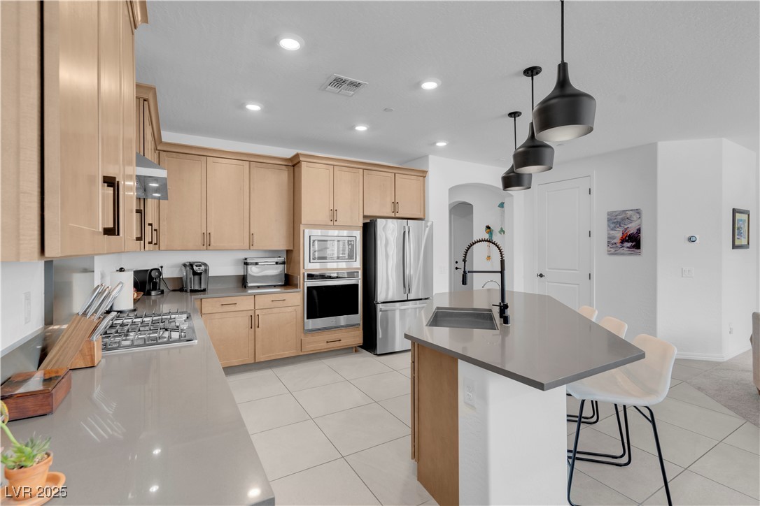 124 Lake Oasis Street Henderson NV 89011