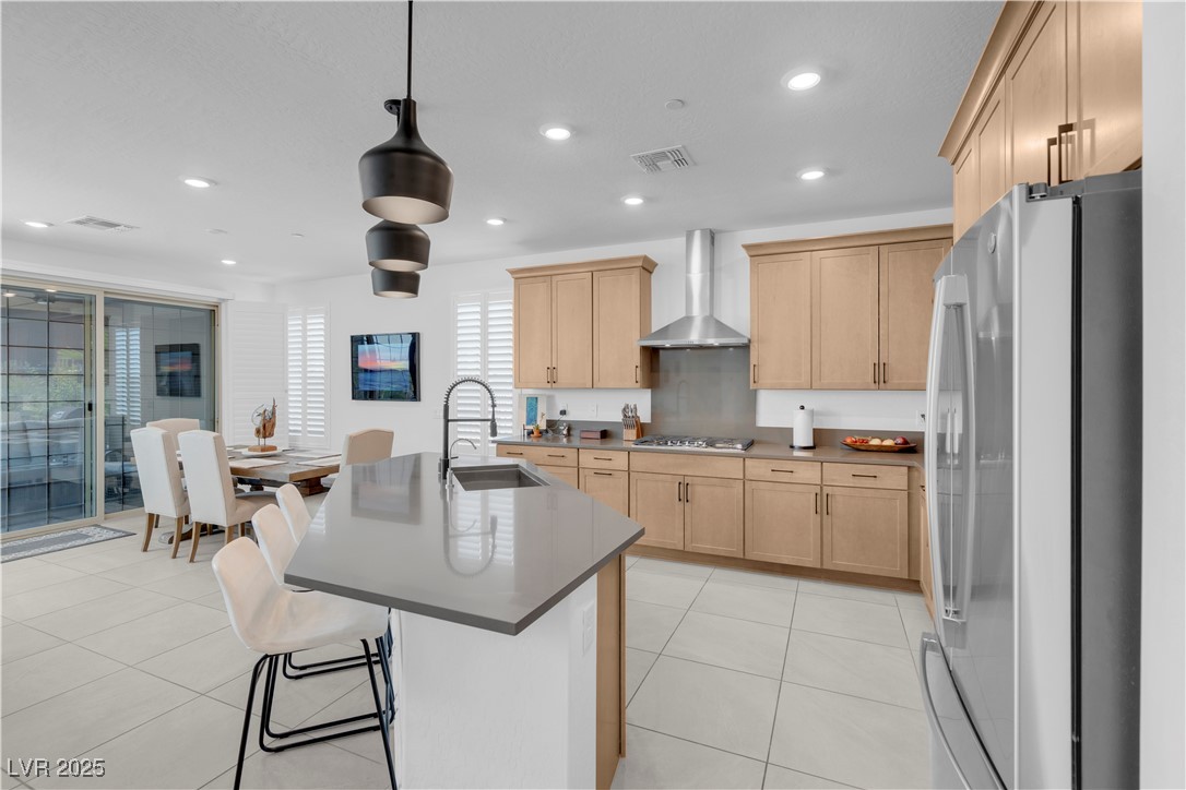 124 Lake Oasis Street Henderson NV 89011