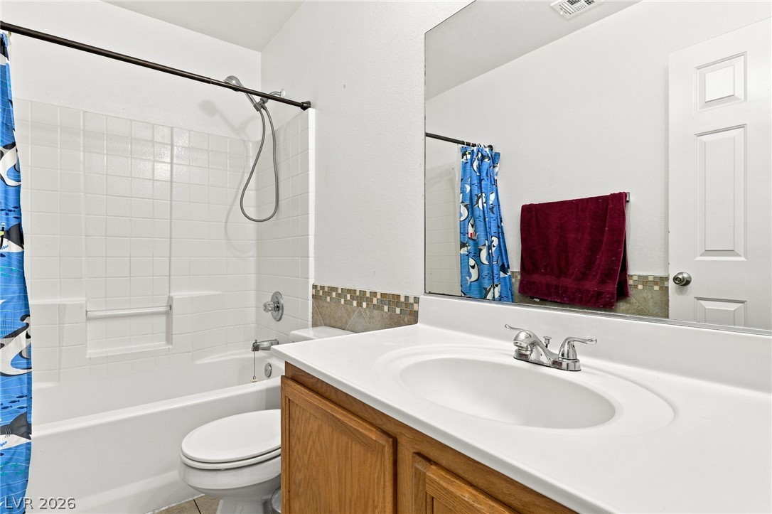 6180 Pacific Dogwood Avenue Las Vegas NV 89139