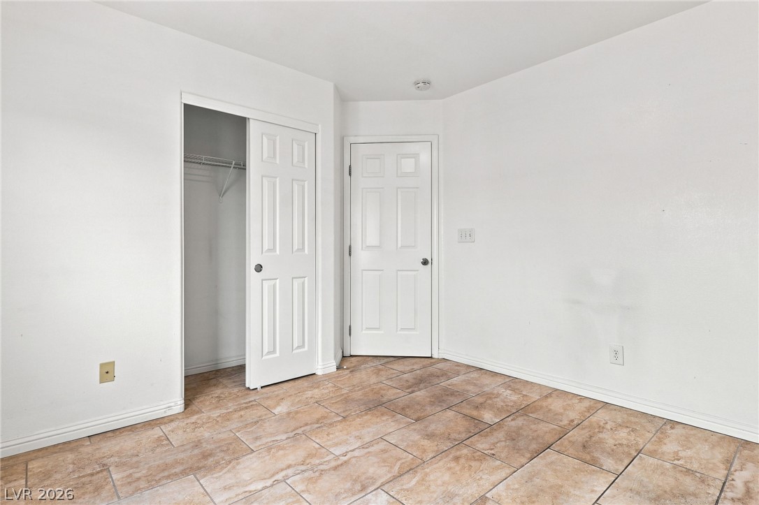 6180 Pacific Dogwood Avenue Las Vegas NV 89139