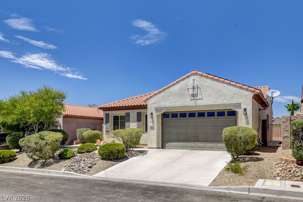2756 Leys Burnett Avenue Henderson NV 89044