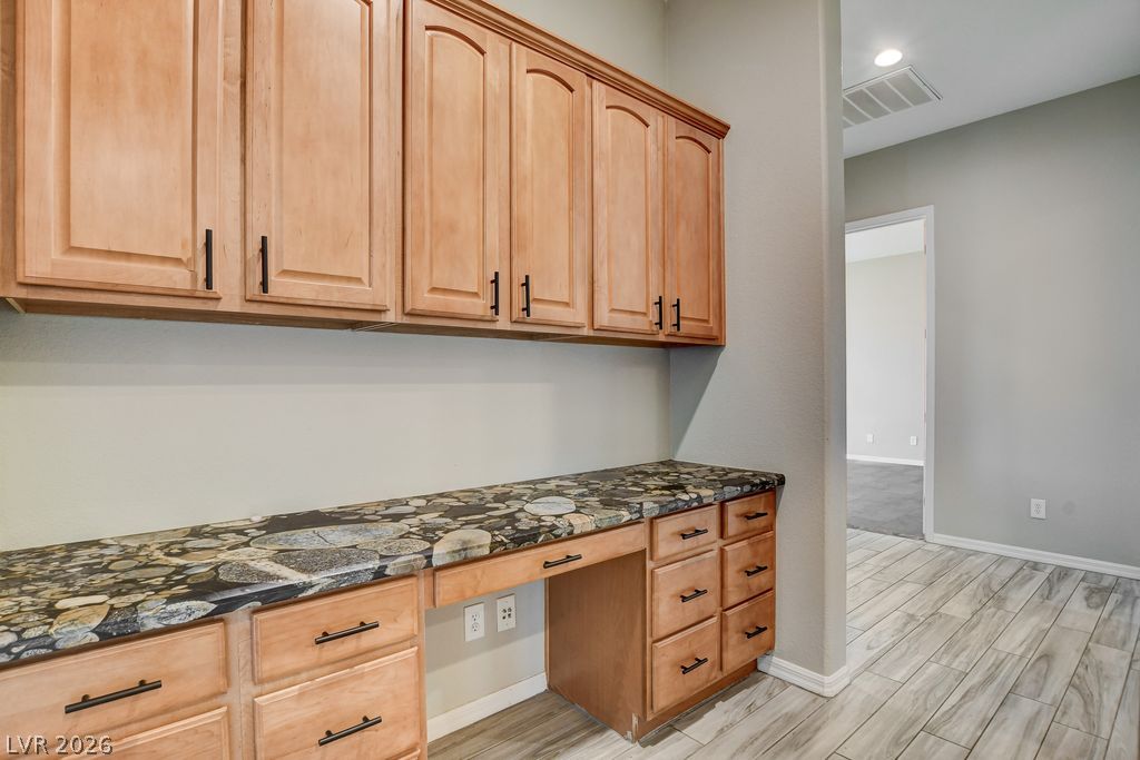 2756 Leys Burnett Avenue Henderson NV 89044