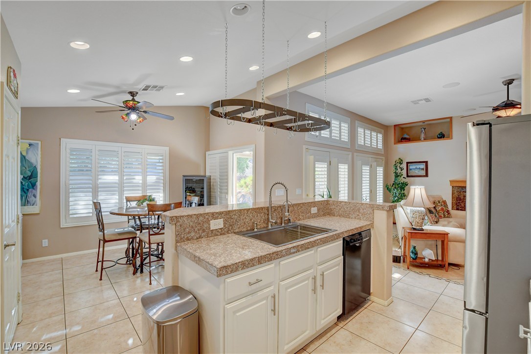 1715 Bluff Hollow Place North Las Vegas NV 89084