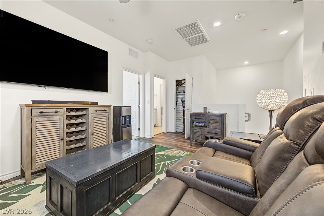 206 Callen Falls Avenue 1514 Henderson NV 89011