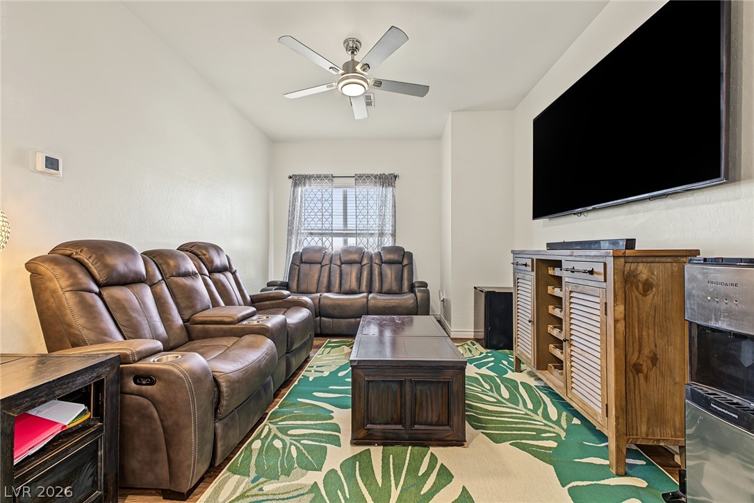 206 Callen Falls Avenue 1514 Henderson NV 89011