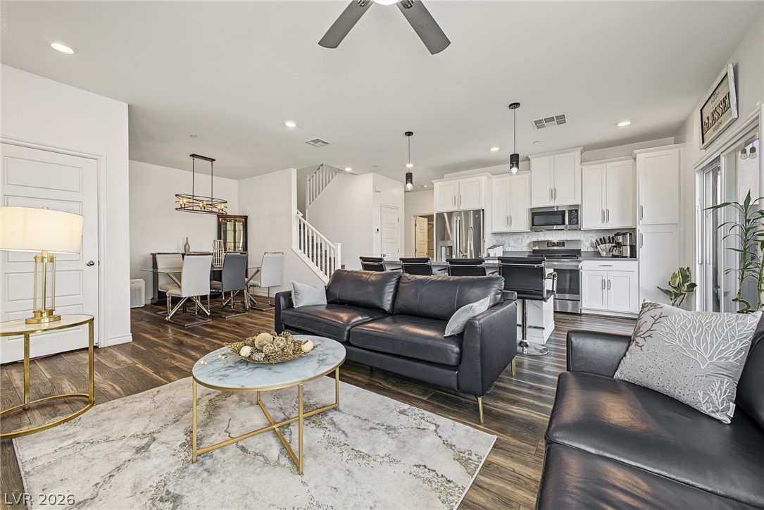 206 Callen Falls Avenue 1514 Henderson NV 89011