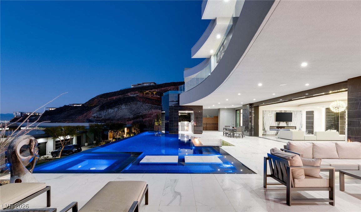 667 Solitude Rock Court Henderson NV 89012