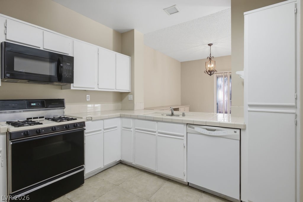 1716 Comstock Drive Henderson NV 89014