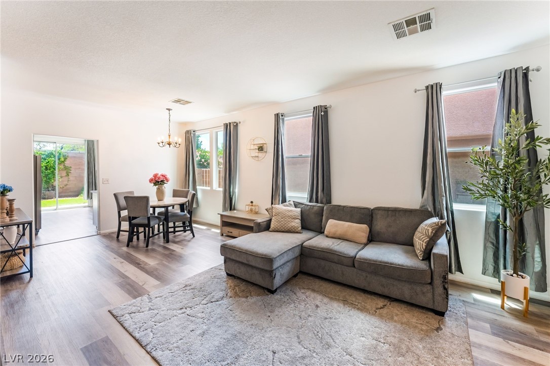 2409 Cockatiel Drive North Las Vegas NV 89084