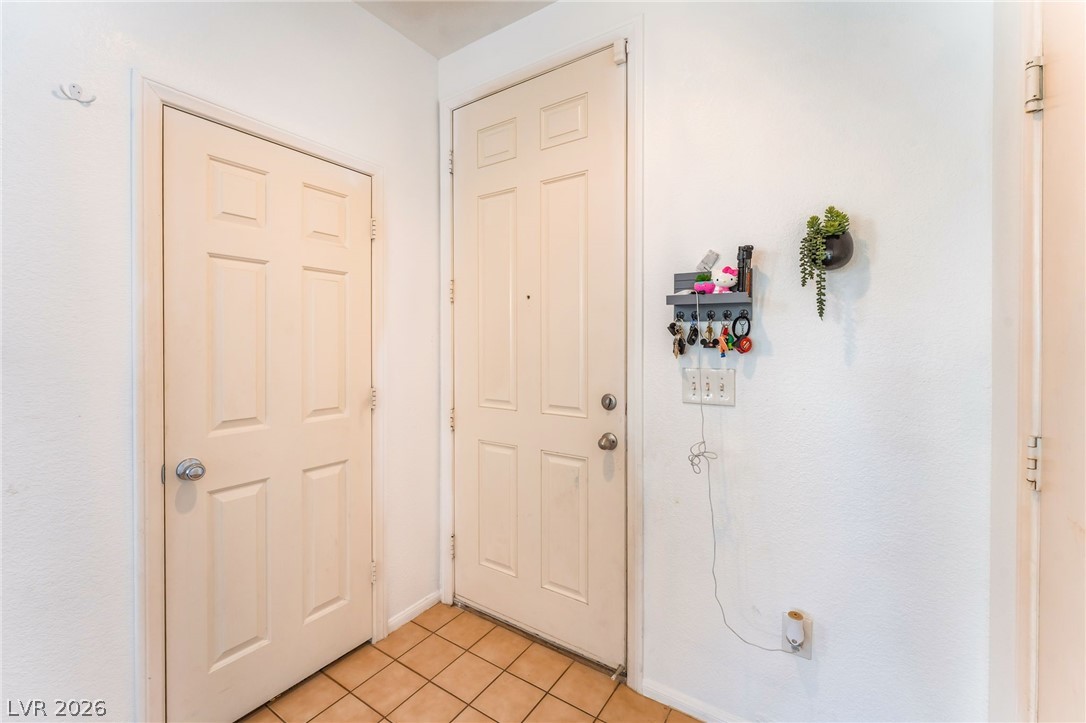 2409 Cockatiel Drive North Las Vegas NV 89084