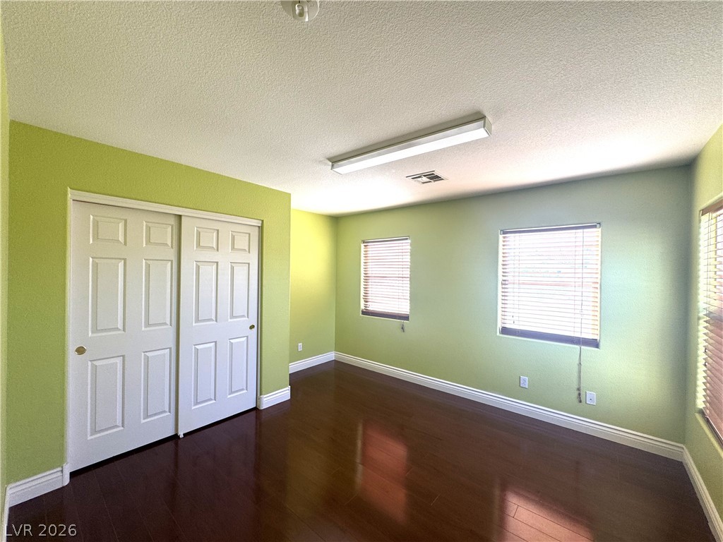 8986 Ellenbrook Street Las Vegas NV 89148