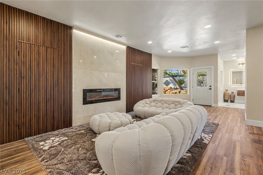 3125 Shadowleaf Court Las Vegas NV 89117
