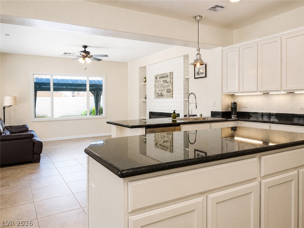 820 Paseo Cerro Place Las Vegas NV 89138