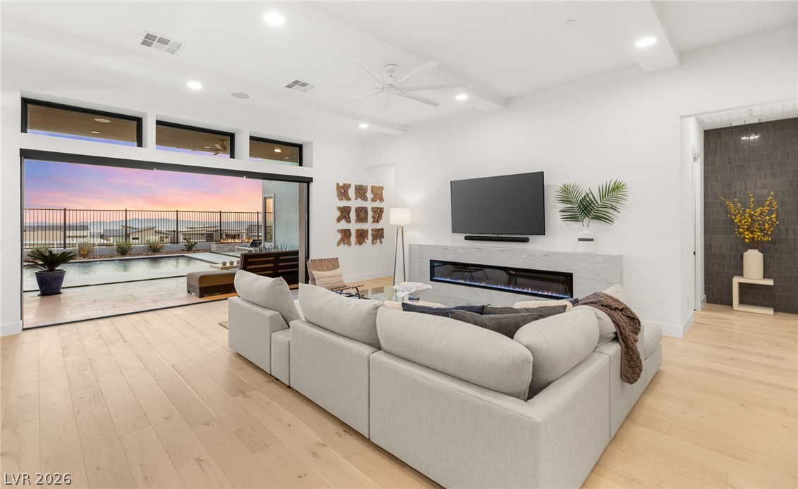 508 Vista Sunset Avenue Las Vegas NV 89138