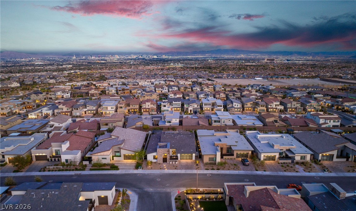 508 Vista Sunset Avenue Las Vegas NV 89138