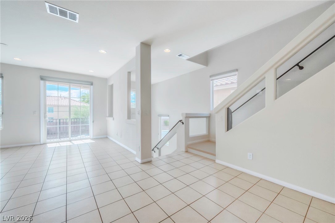 8276 Sorrel Street Las Vegas NV 89139