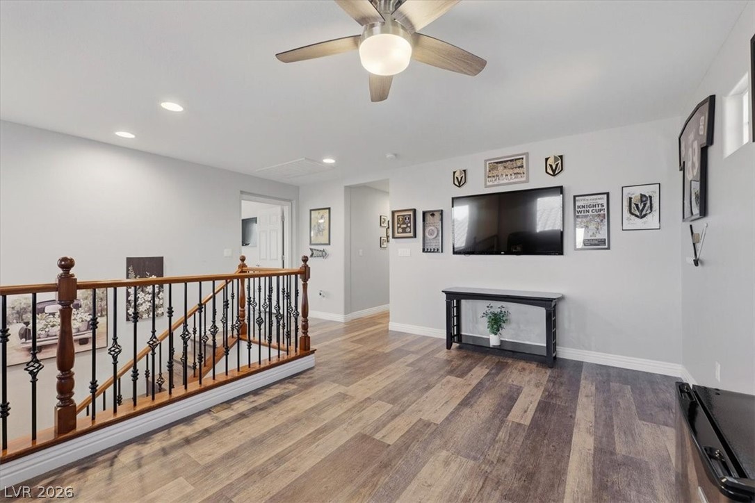 10133 Iron Wood Peak Avenue Las Vegas NV 89166