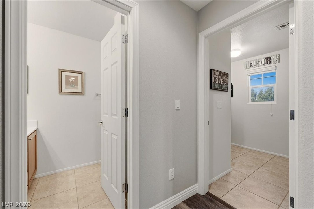 10133 Iron Wood Peak Avenue Las Vegas NV 89166