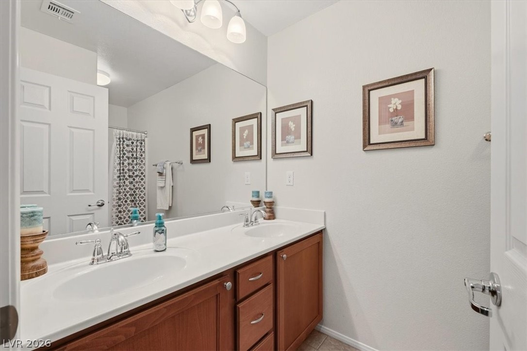10133 Iron Wood Peak Avenue Las Vegas NV 89166