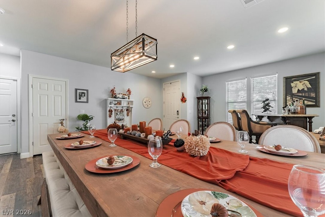 10133 Iron Wood Peak Avenue Las Vegas NV 89166