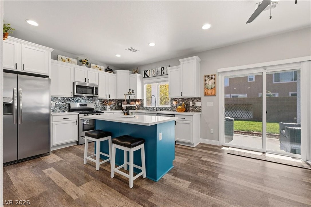 10133 Iron Wood Peak Avenue Las Vegas NV 89166