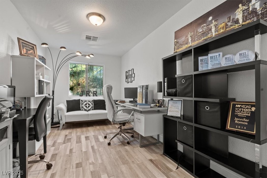 2639 Regency Cove Court Las Vegas NV 89121