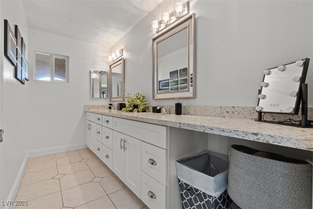 2639 Regency Cove Court Las Vegas NV 89121