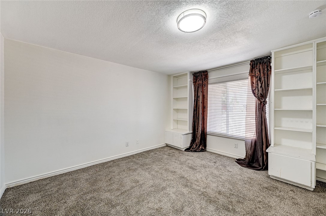 899 Monika Way Las Vegas NV 89119