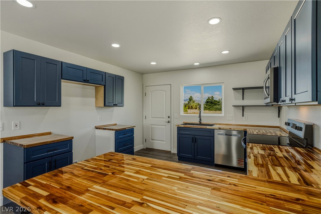 1670 West Windsong Lane Pahrump NV 89048