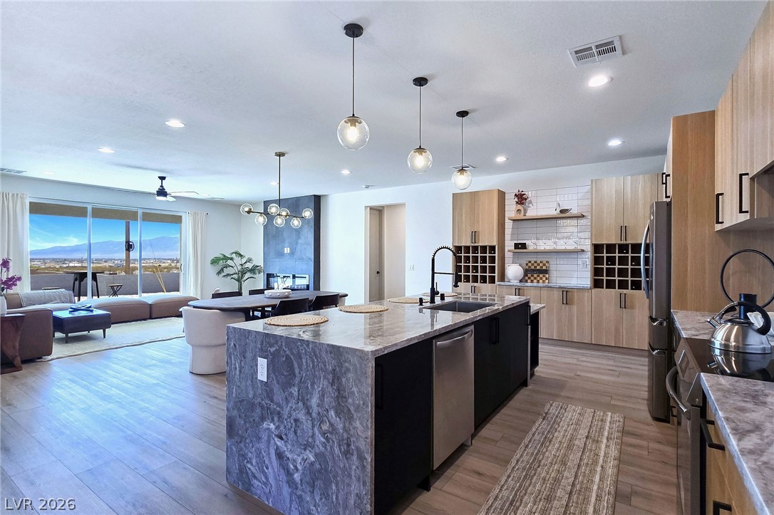 2921 Acoma Pahrump NV 89048