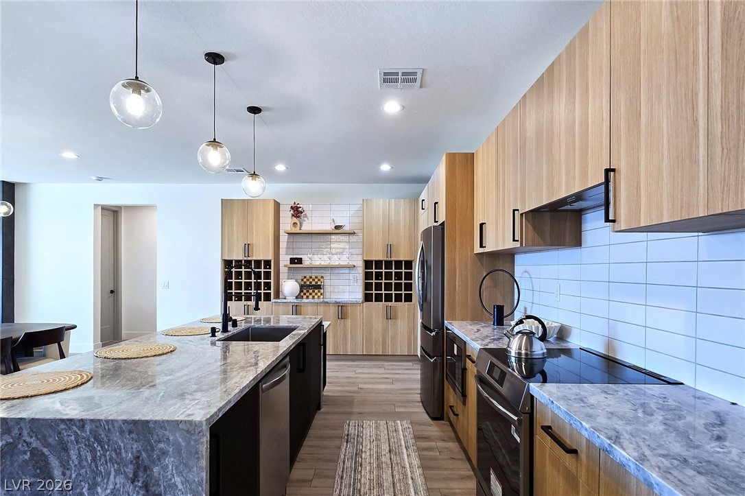 2921 Acoma Pahrump NV 89048