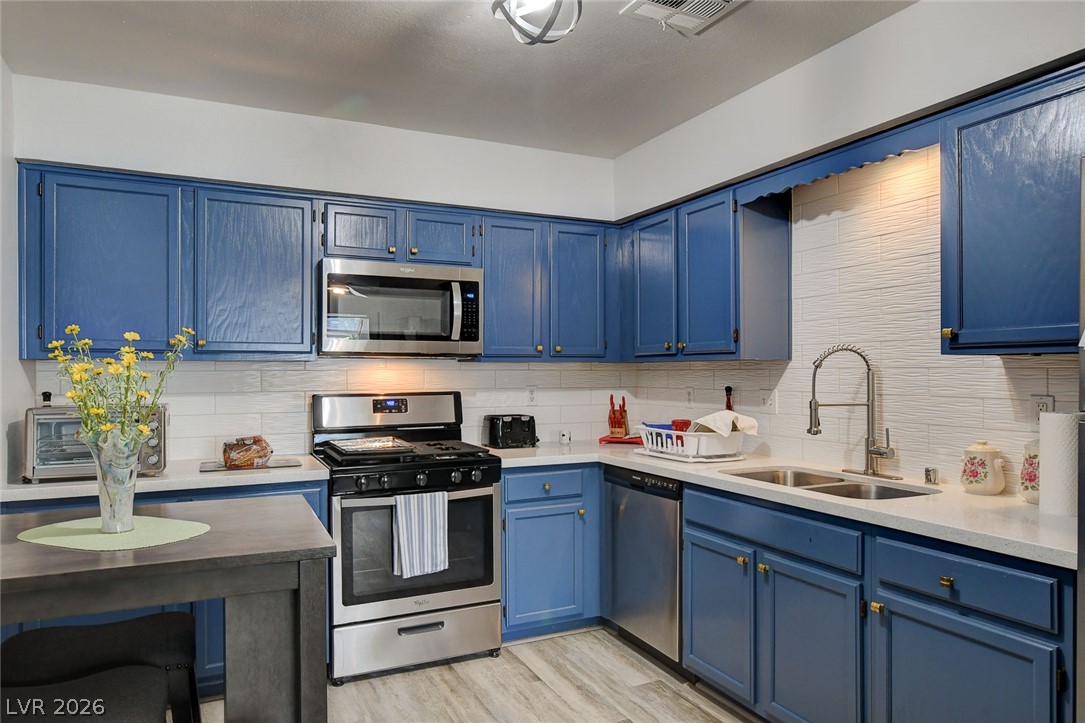 2128 Chertsey Drive D Las Vegas NV 89108