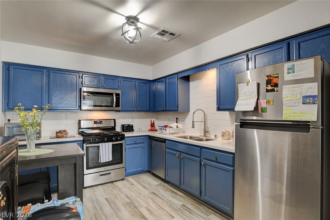 2128 Chertsey Drive D Las Vegas NV 89108