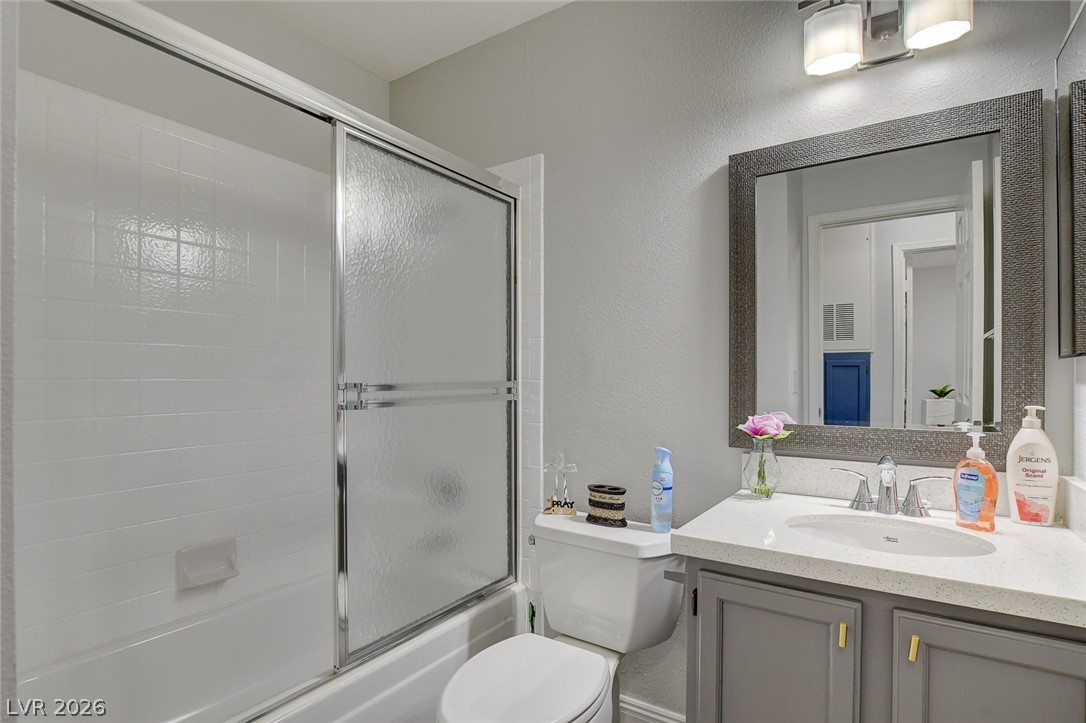2128 Chertsey Drive D Las Vegas NV 89108