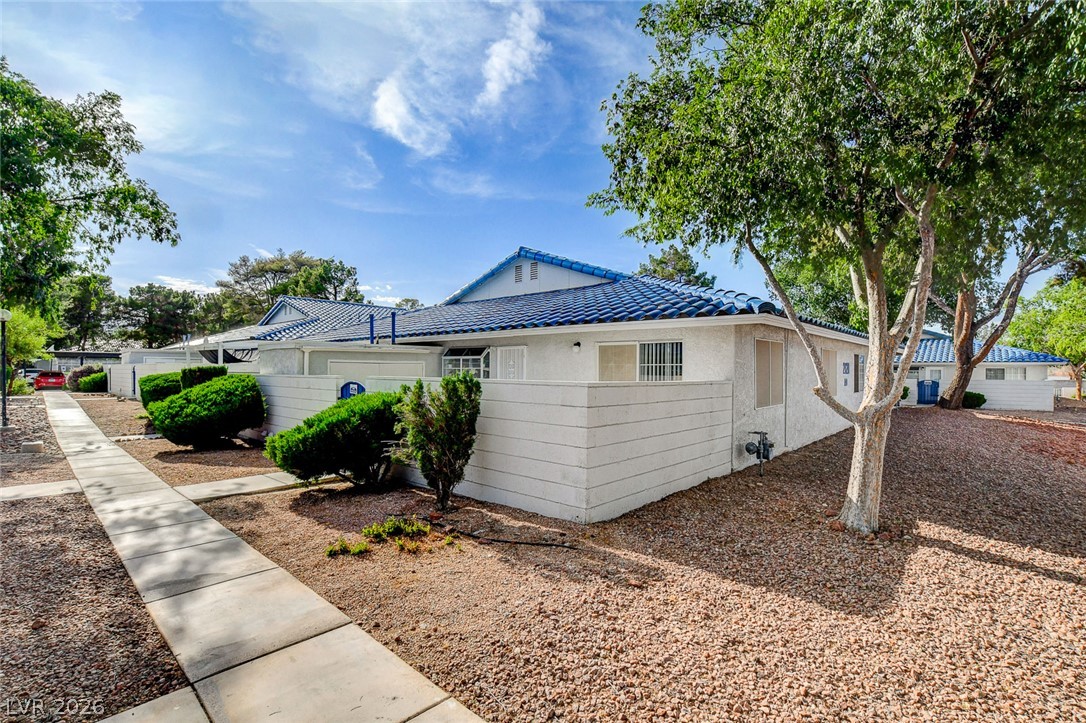 2128 Chertsey Drive D Las Vegas NV 89108