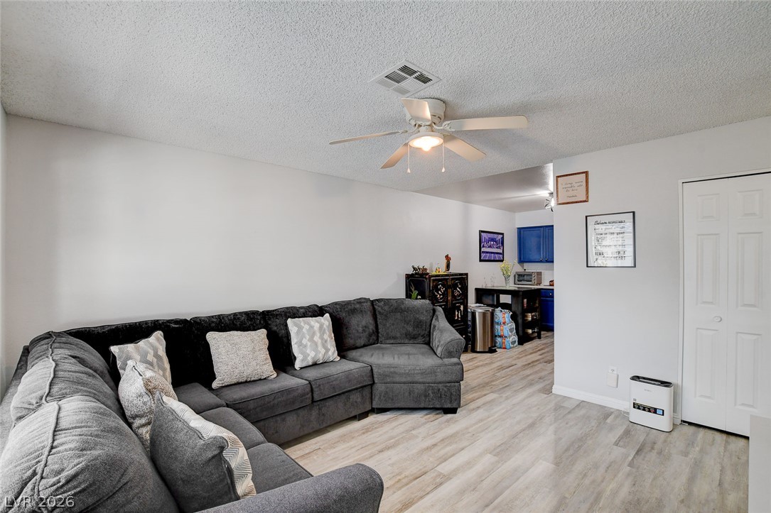 2128 Chertsey Drive D Las Vegas NV 89108