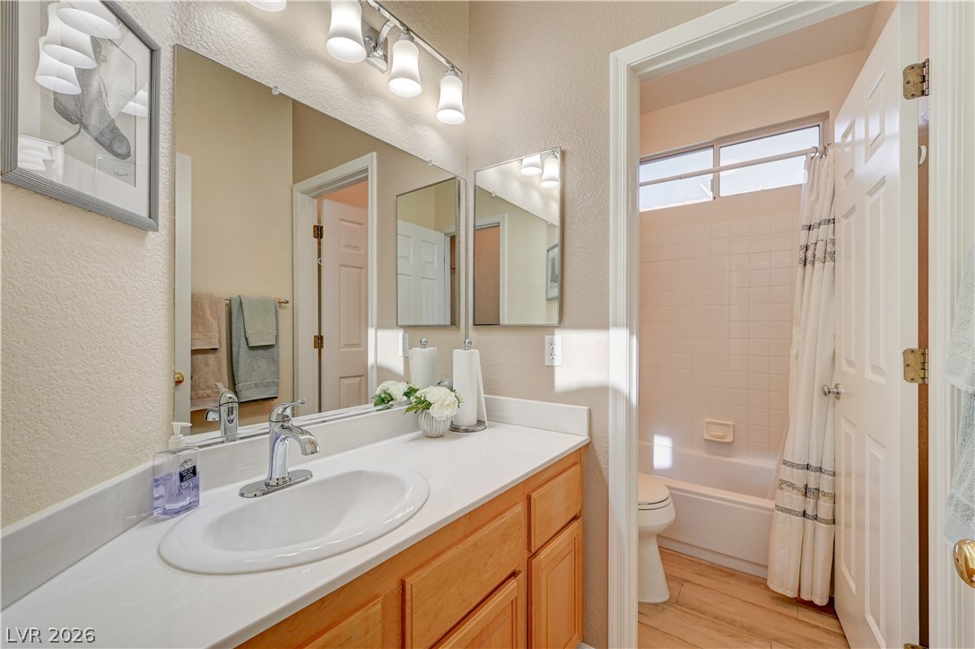 10255 Songsparrow Court Las Vegas NV 89135