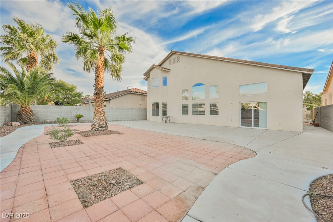 442 Dynacraft Street Las Vegas NV 89148